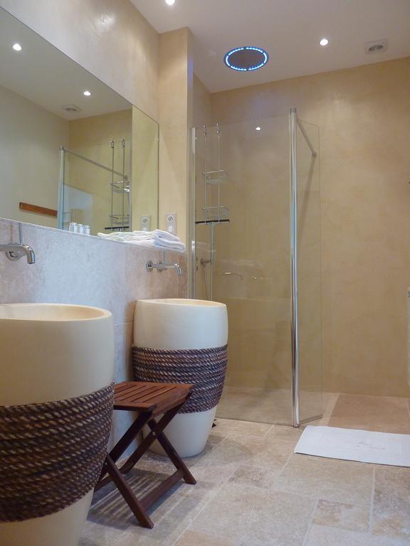 Les Mazets Du Luberon Bed & Breakfast Puget Phòng bức ảnh