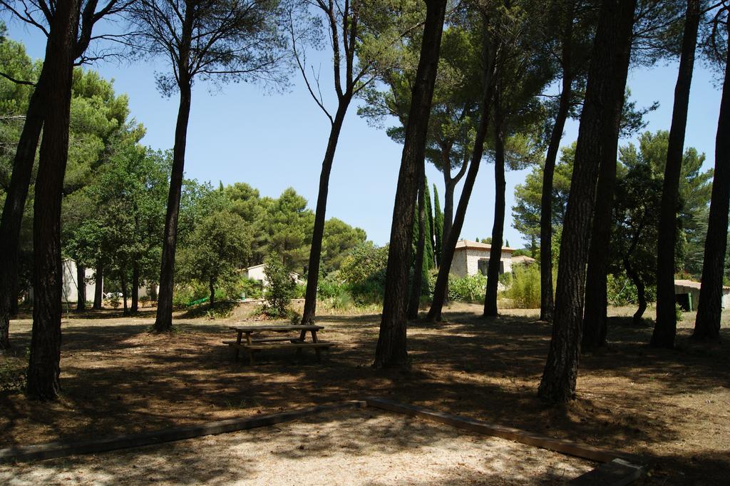 Les Mazets Du Luberon Bed & Breakfast Puget Ngoại thất bức ảnh